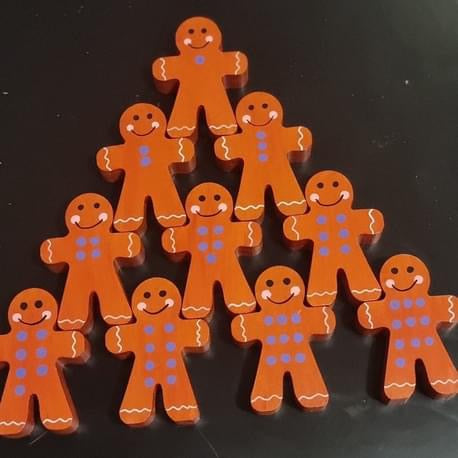 Stacking counting Gingerbread men