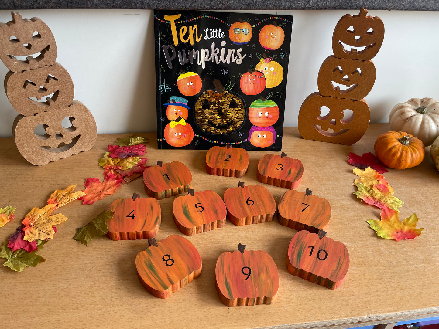 Stacking pumpkins