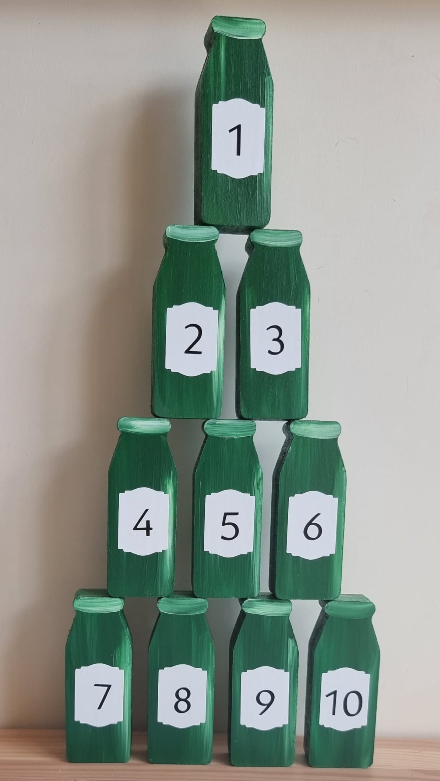 10 Green bottles