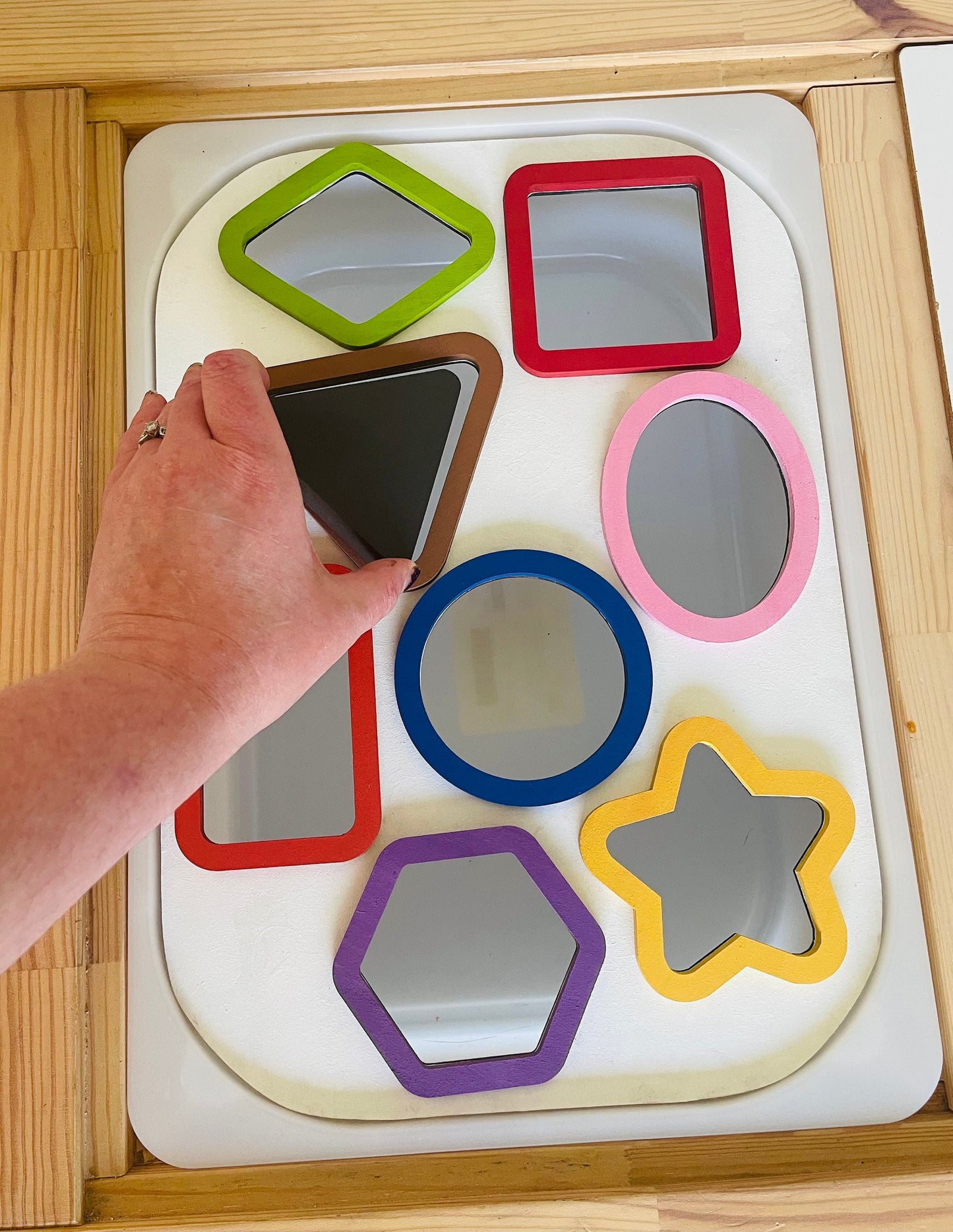 Multi use shapes activity flisat insert