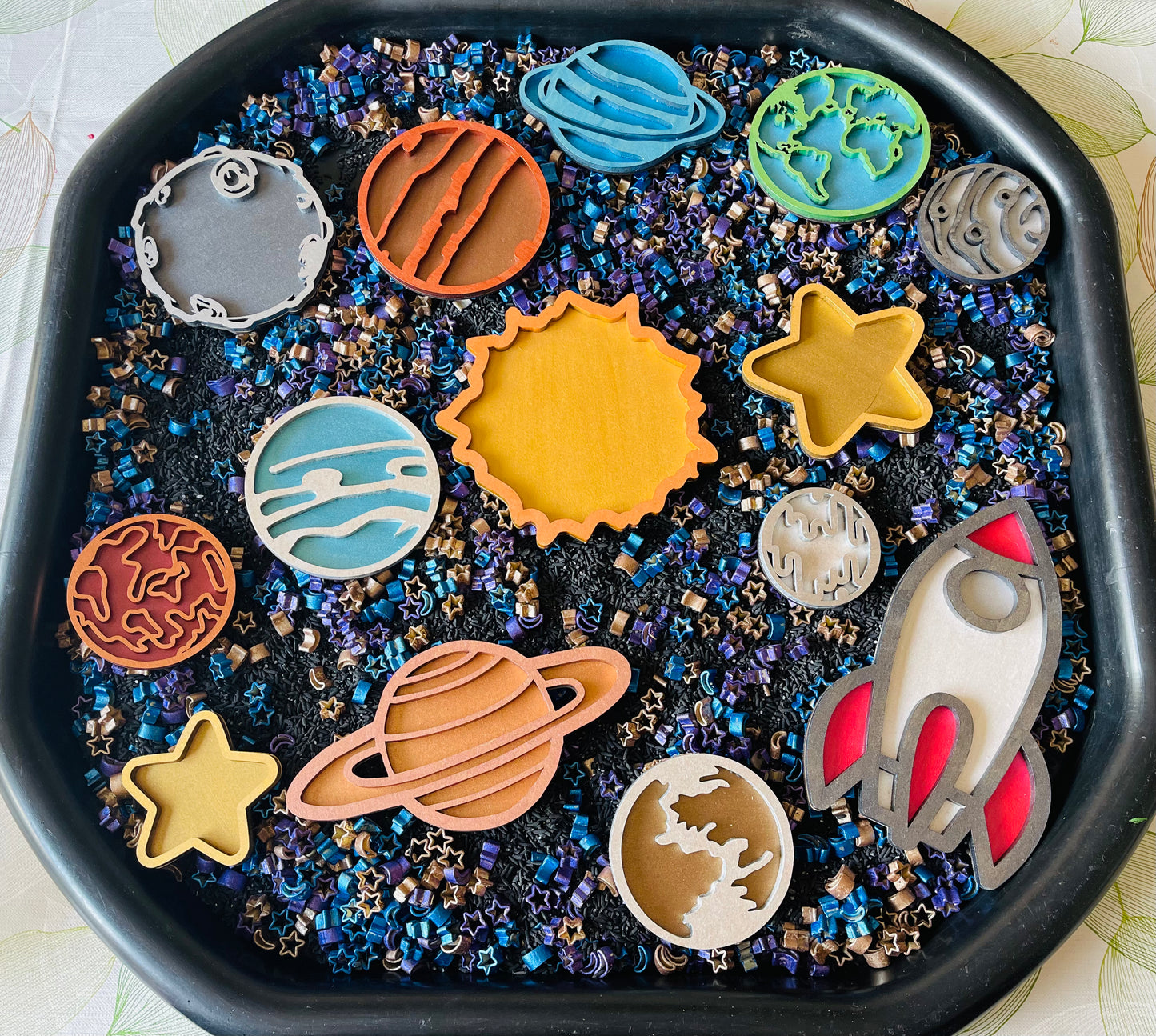 Solar system tinker trays