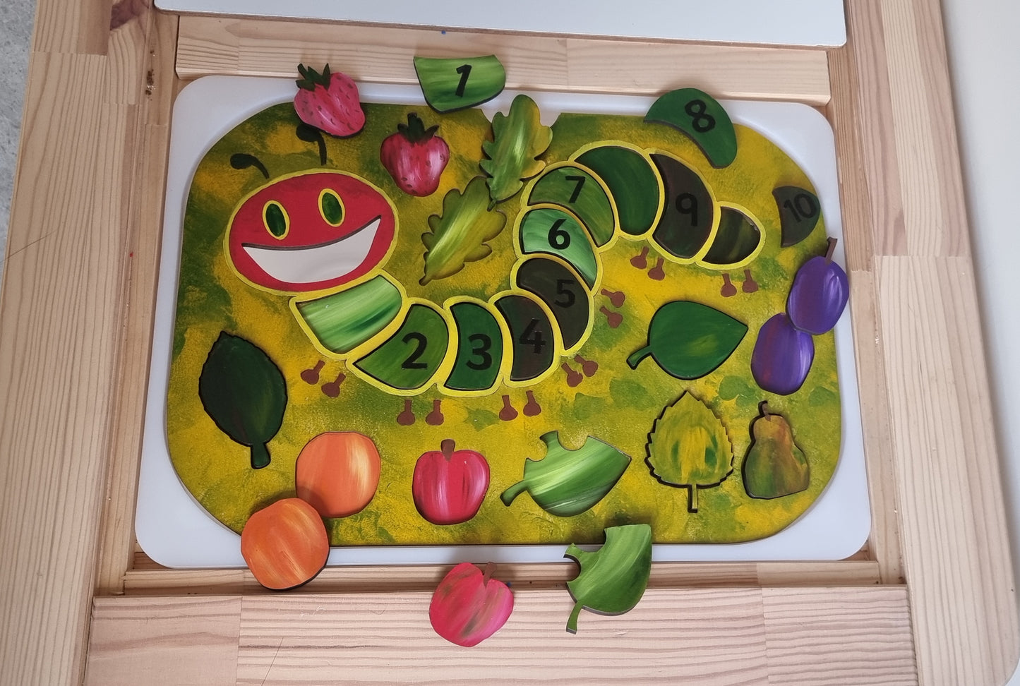 Hungry Caterpillar Feeding Flisat Insert